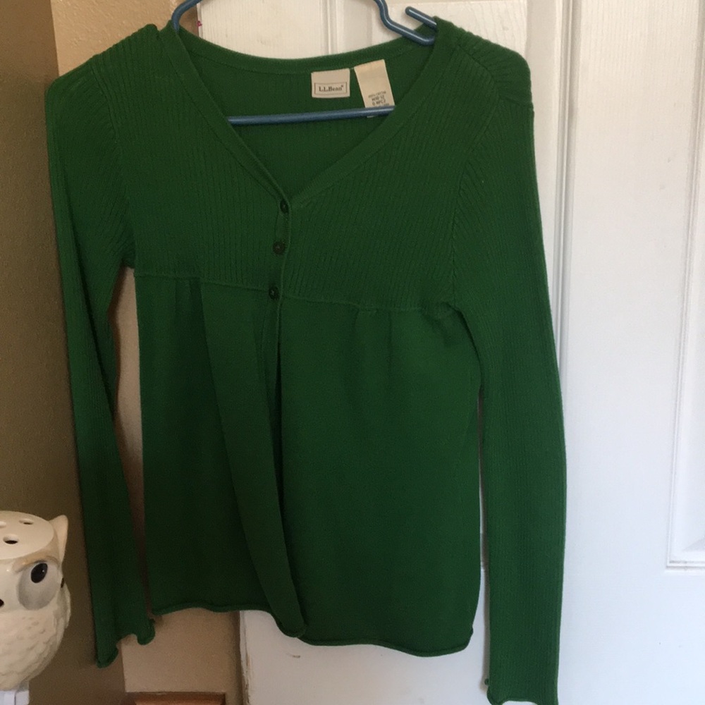 Half buttoned Sweater